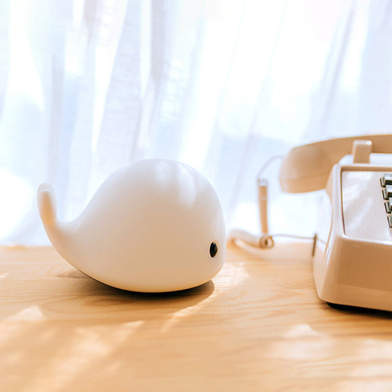 MUID Whale LED Kids&#39; Lamp