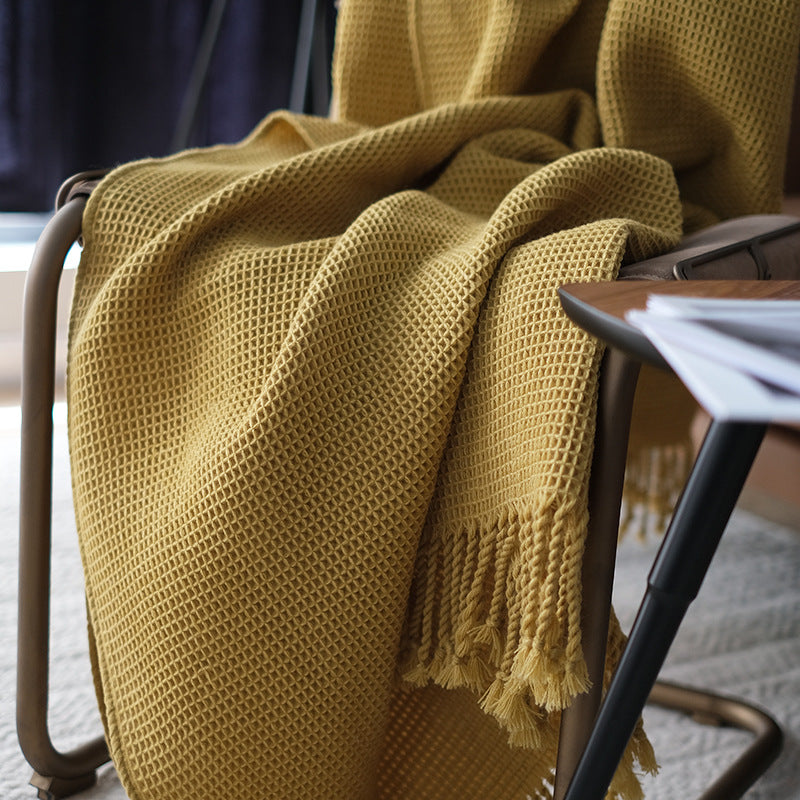 Mendoza Golden Mesh Throw