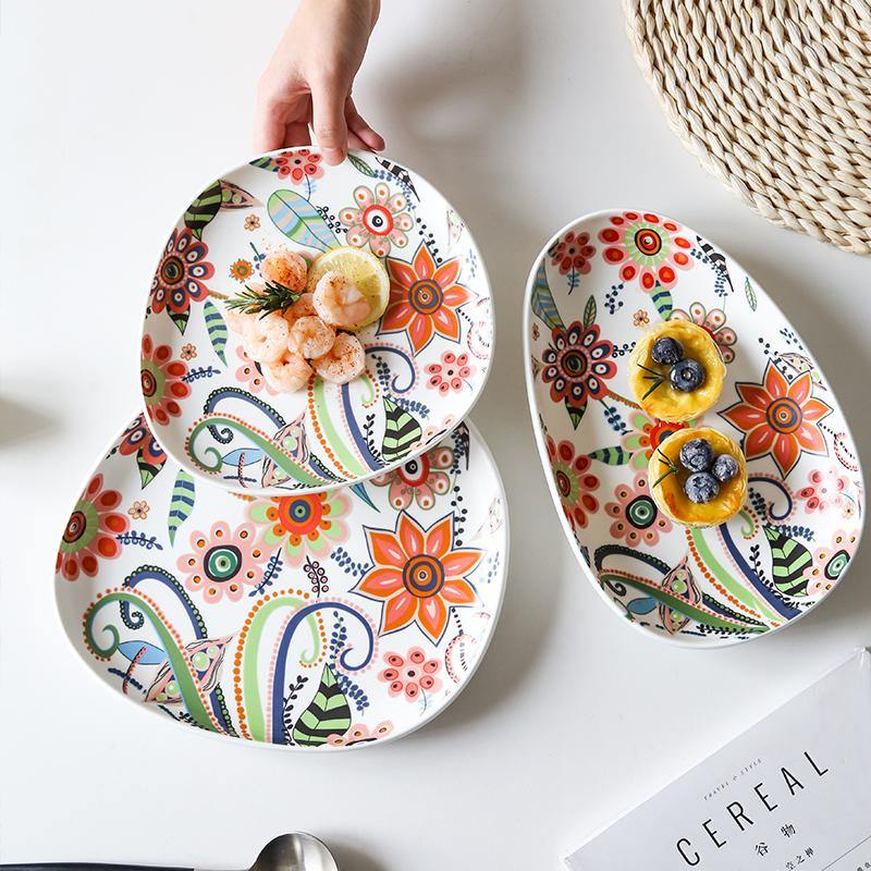Batèk Floral Plate - TOV Collection