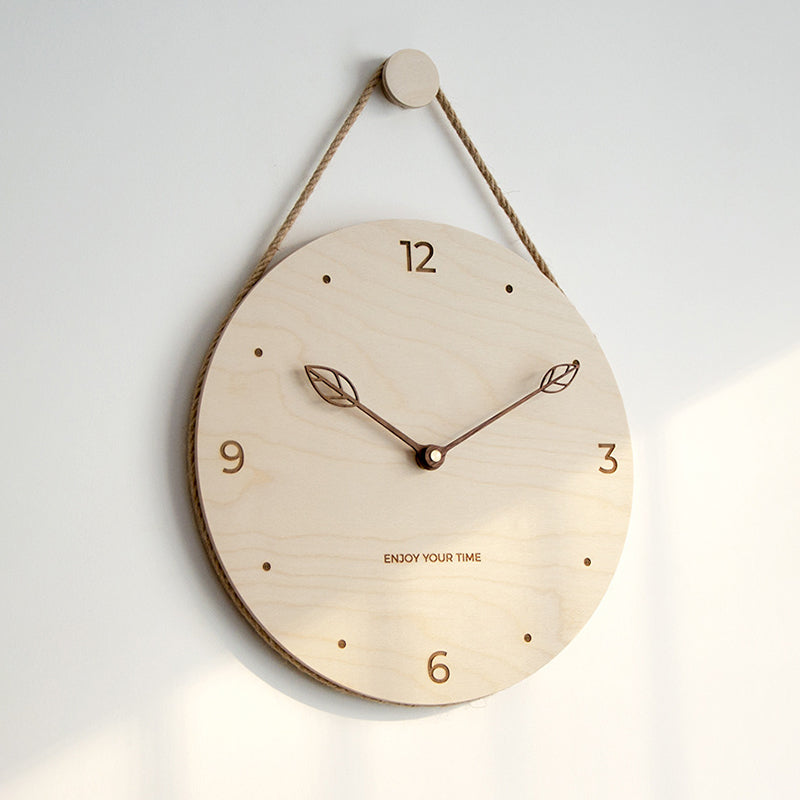 Akkaria New Leaves Hanging Clock