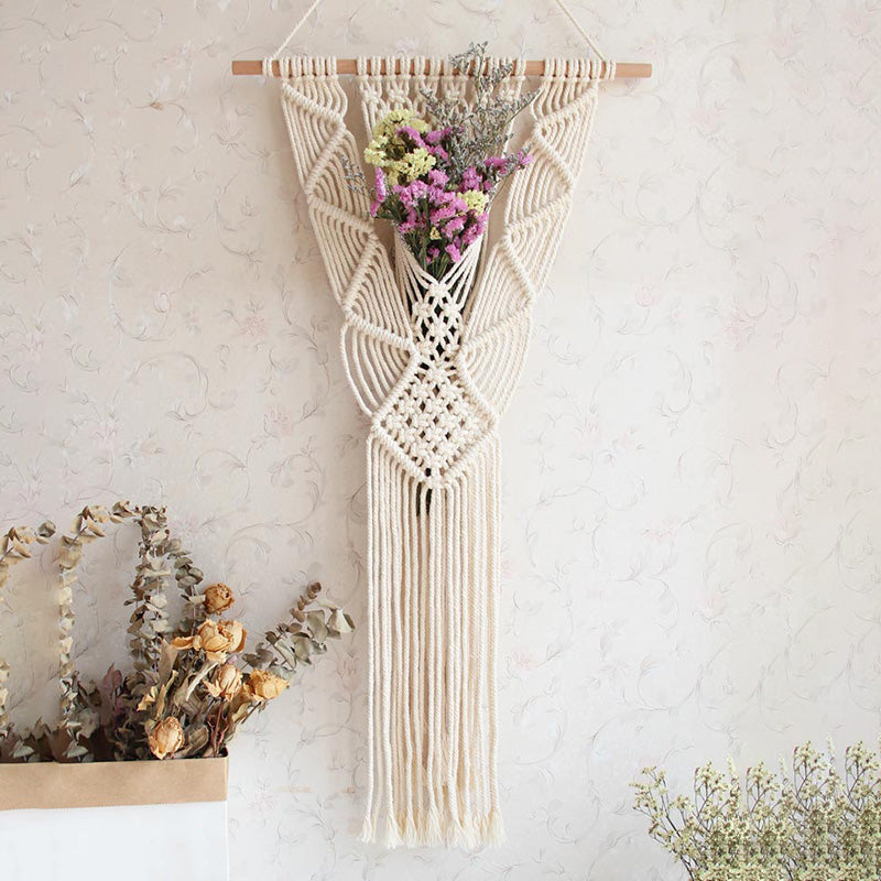 Paisley Macramé Pocket Hanger