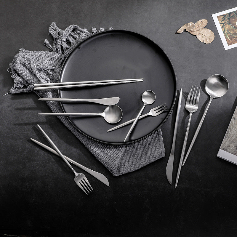 Vanta Flatware Set