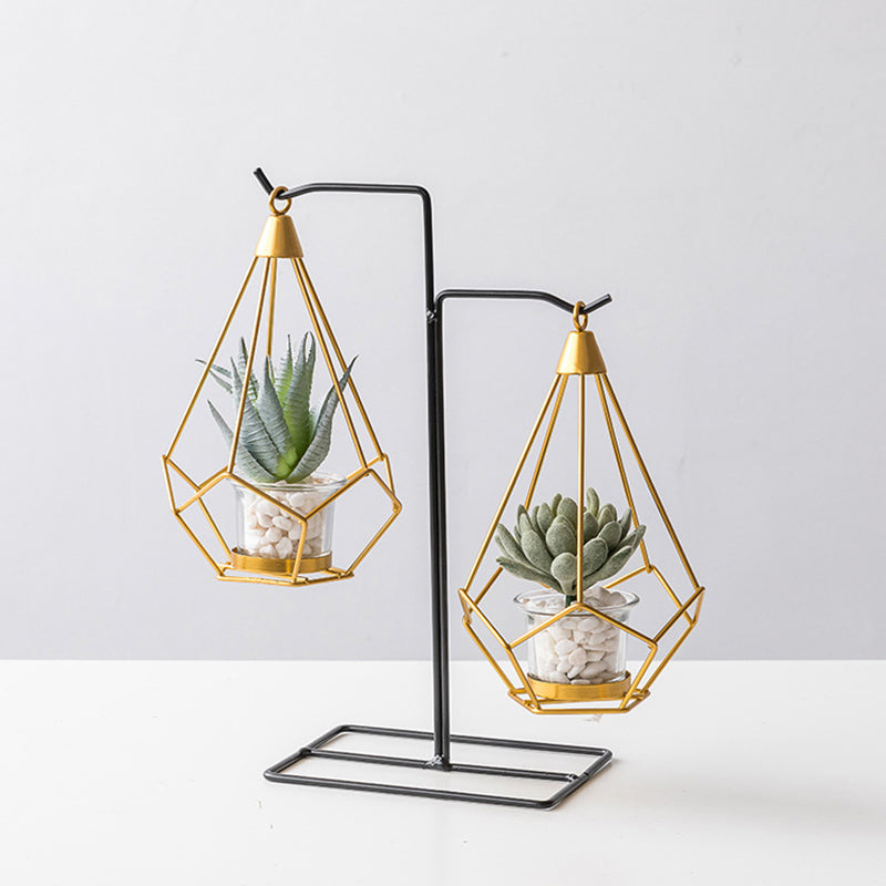 Yang&#39;s Equality Candle Holder