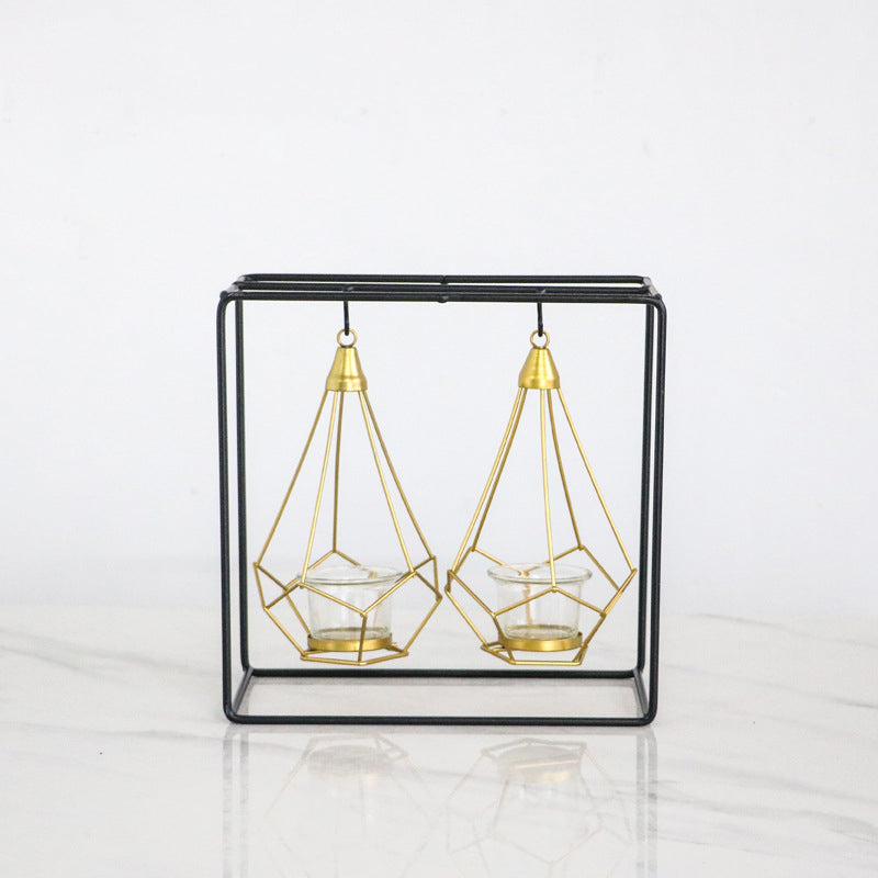 Yang&#39;s Hanging Candle Holder